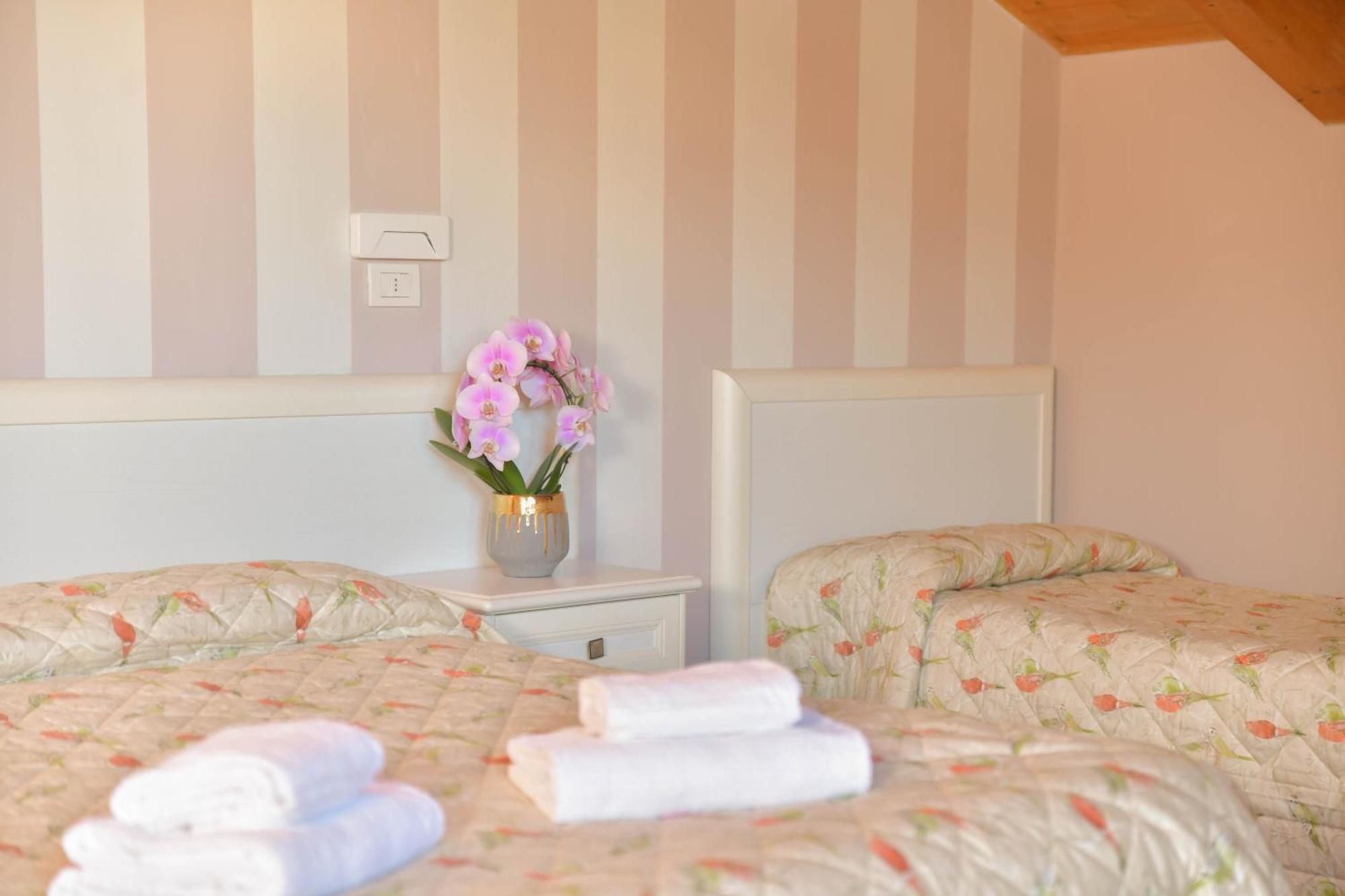 Made in Italy Hotel Bergamo Buitenkant foto