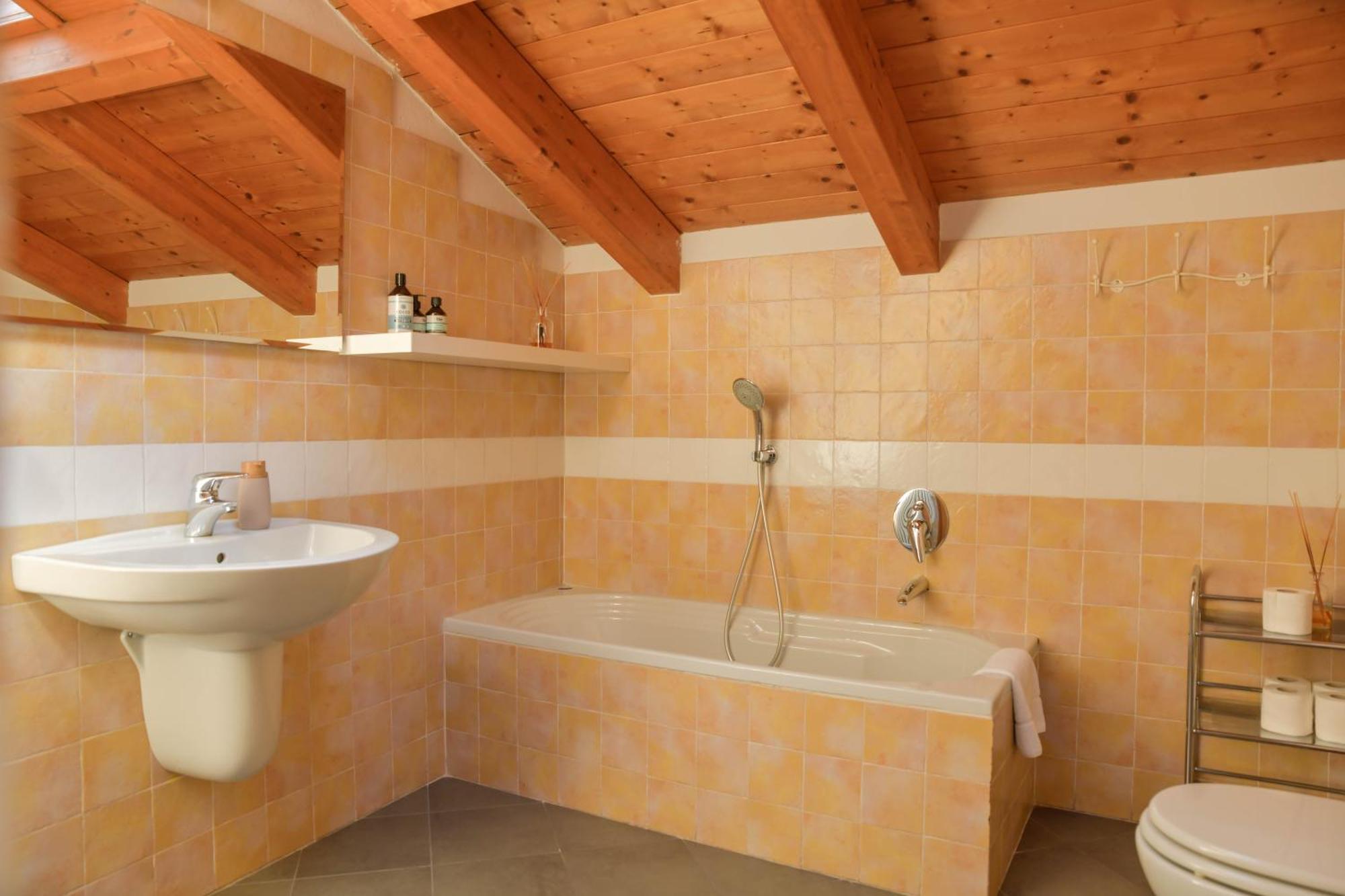 Made in Italy Hotel Bergamo Buitenkant foto