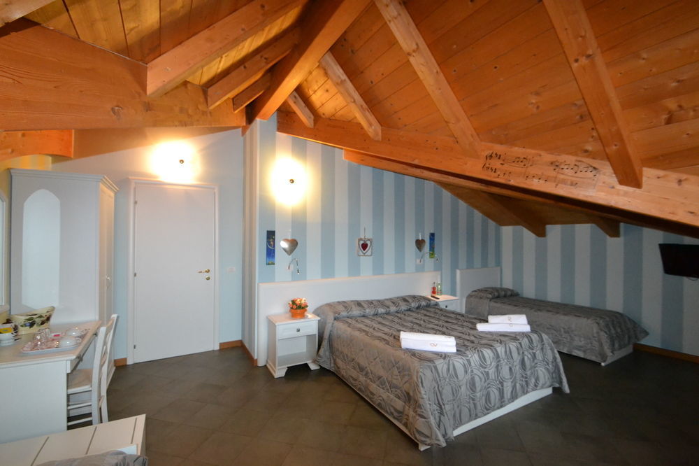 Made in Italy Hotel Bergamo Buitenkant foto